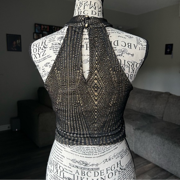 Mock Neck Crochet Gothic Crop Halter Top Tank Diamond Eyelet Detail Gold Glitter - Picture 2 of 4